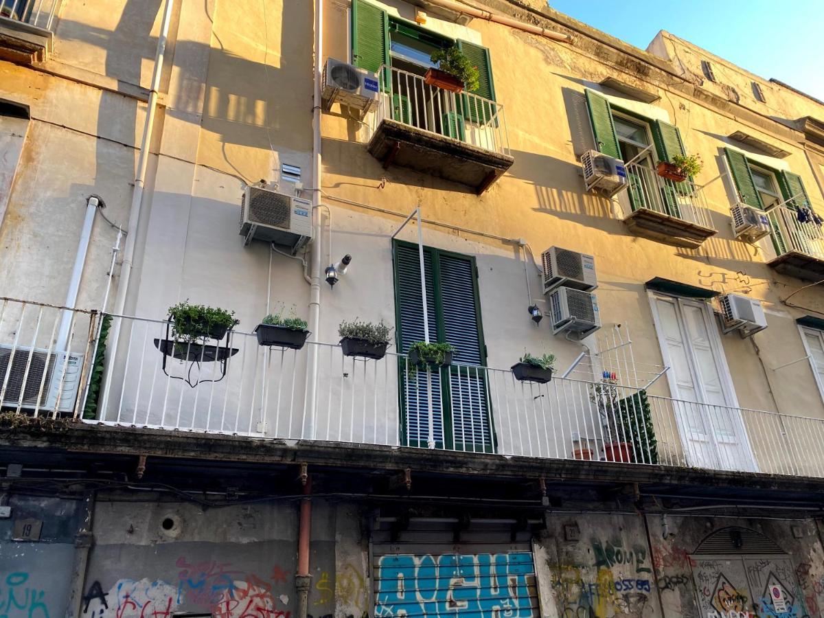 Caprese Experience - Light Blu Apt - Dante Neapel Exterior foto